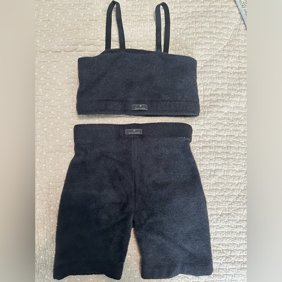 SET Whitney Simmons x Gymshark eyelash knit - Picture 8 of 8